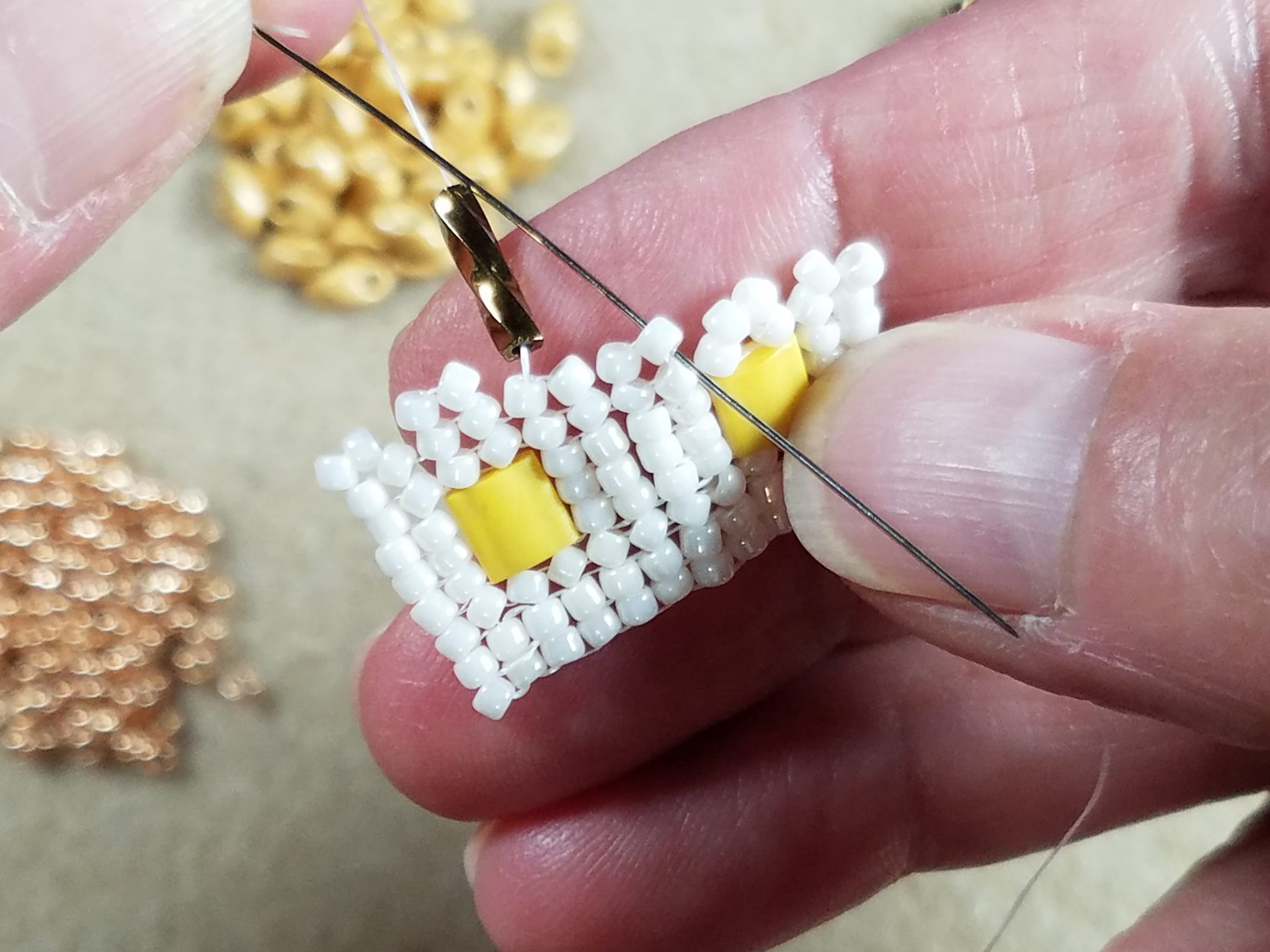 Bead Weaving 101 – Herringbone Stitch With Bead Variations – The ...